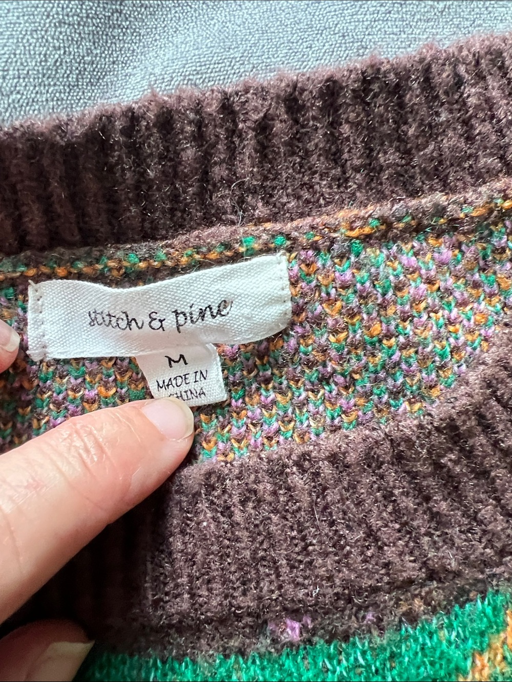 Retro Pattern Crew Neck Sweater - Green, Lavender & Orange - Picture 2 of 8